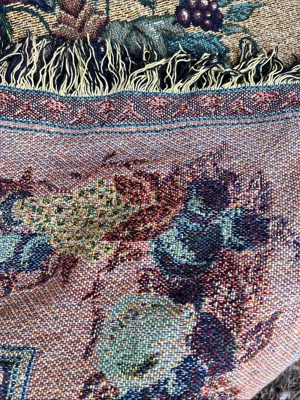 Vintage elegant woven